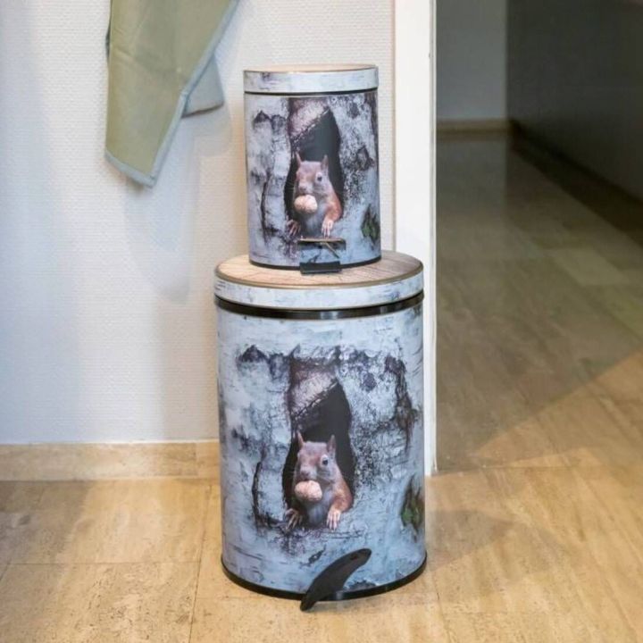 Treteimer Eichhörnchen